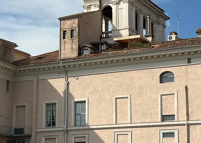 Apartment La Consulta